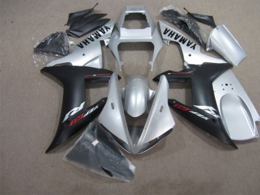 Nero Argento Kit Carene Completa R1 02-03
